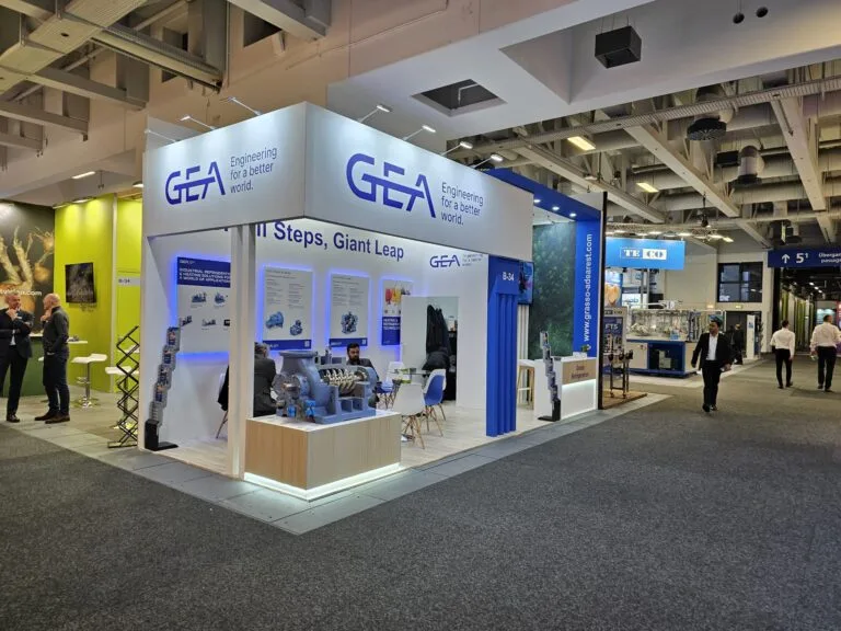 custom exhibition stand contractor