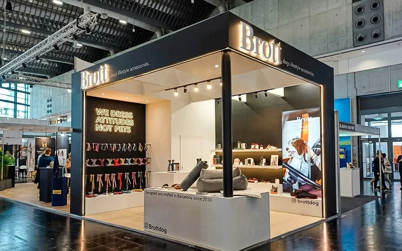 Brott