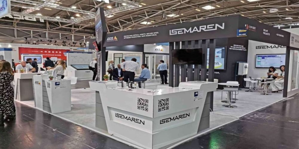 custom exhibition stand build